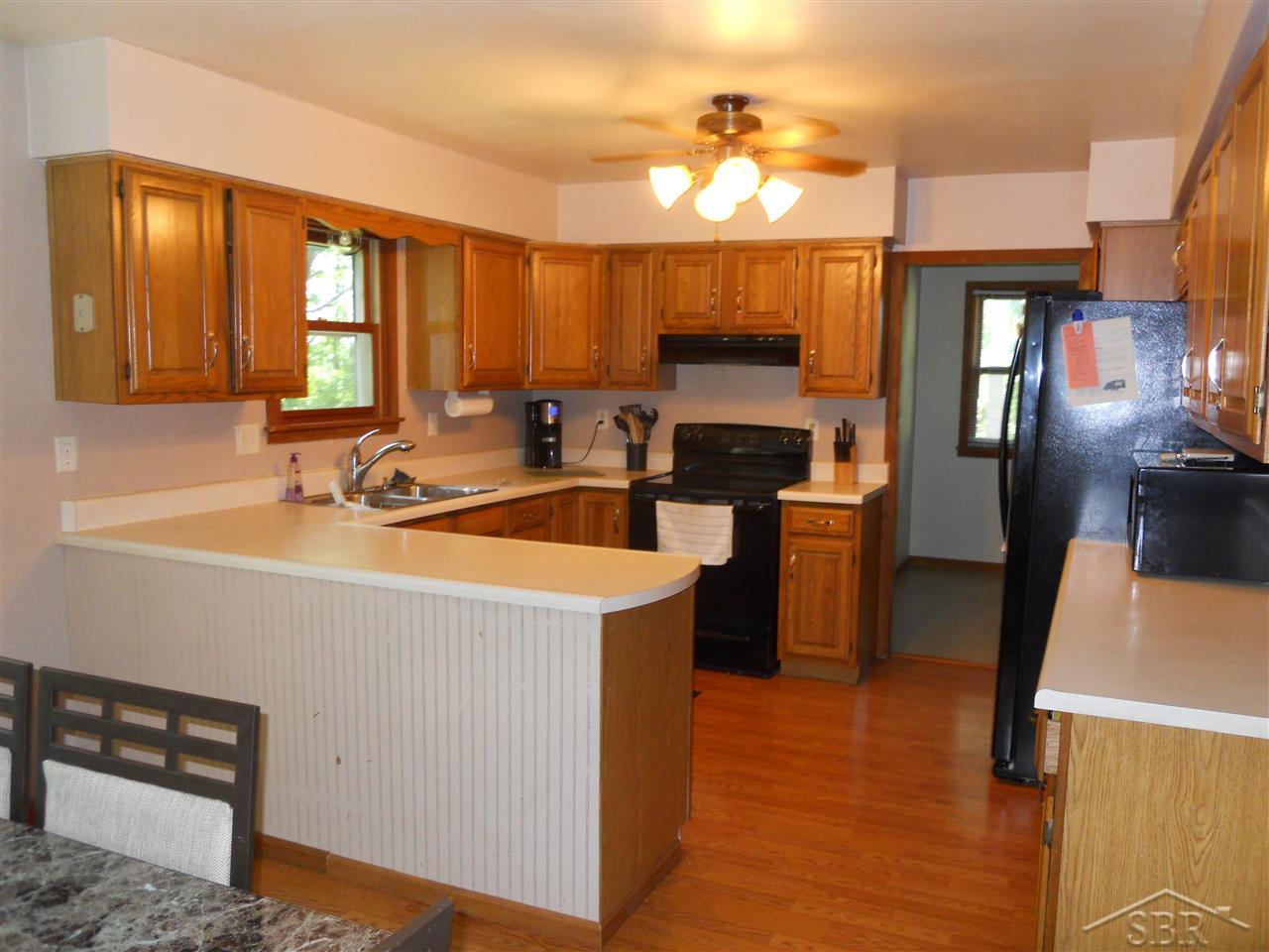 8485 Birch Run Road Millington, MI 48746 - Photo 4 of 35 31299856-3.JPG