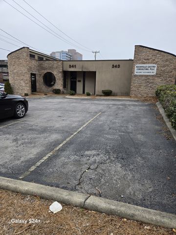 $2,000,000 | 343 22nd Avenue North, Nashville, TN 37203