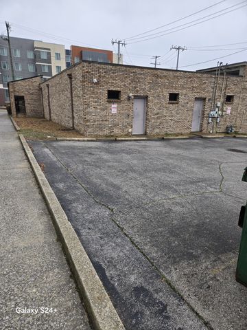 $2,000,000 | 343 22nd Avenue North, Nashville, TN 37203