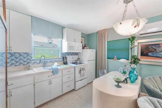 $1,499,900 | 3502 Bahia Vista Street, Sarasota, FL 34239