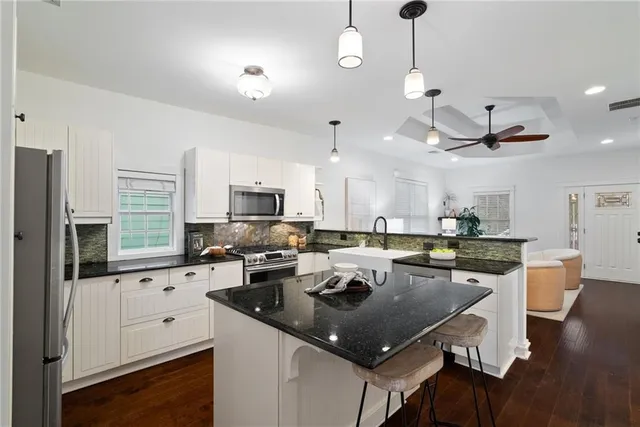 $575,000 | 715 Woodson Street Southeast, Atlanta, GA 30315