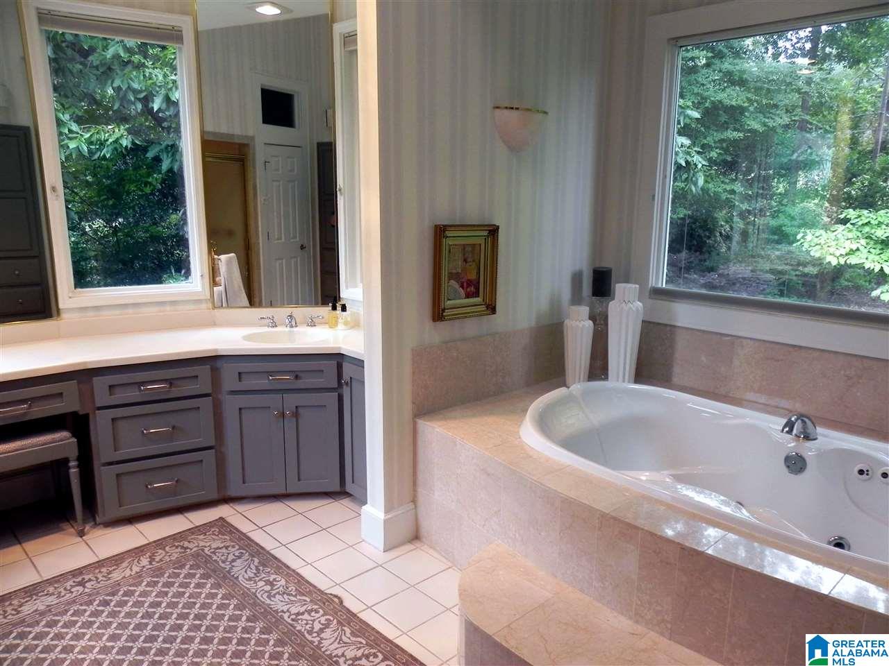 1100 Montvue Road Anniston, AL 36207 - Photo 42 of 50