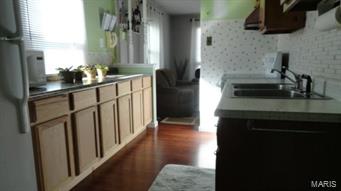 108 Union Road St. Louis, MO 63123 - Photo 13 of 22 Gallery Image 13