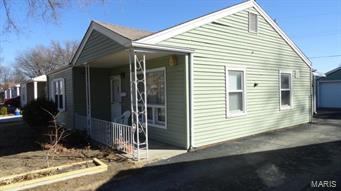 108 Union Road St. Louis, MO 63123 - Photo 17 of 22 Gallery Image 17