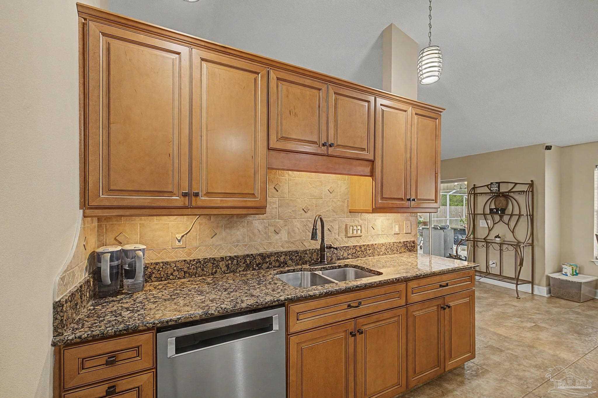 495 Riola Place Pensacola, FL 32506 - Photo 13 of 58