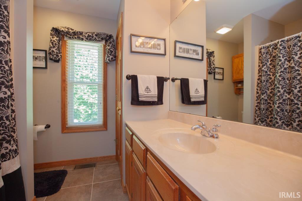 7300 Jenner Road Chandler, IN 47610 - Photo 17 of 35