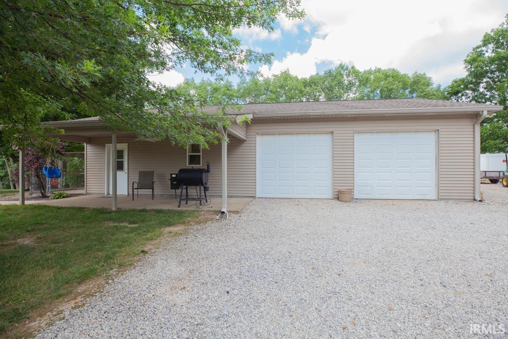 7300 Jenner Road Chandler, IN 47610 - Photo 31 of 35