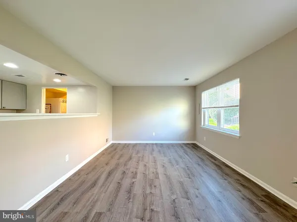 $1,950 | 9689 Hagel Circle, Unit 38/C, Lorton, VA 22079