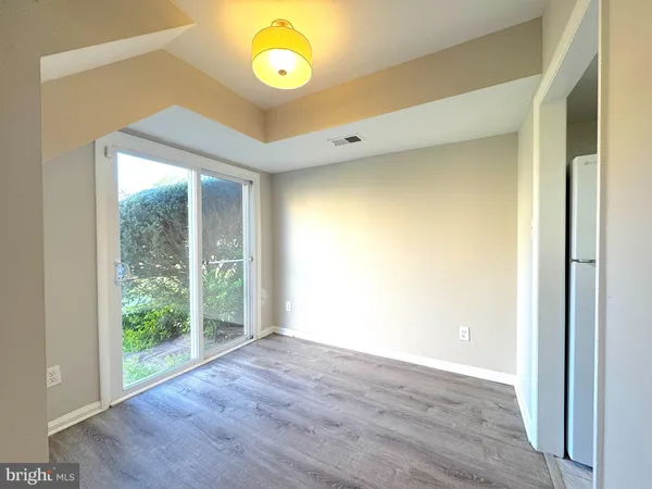 $1,950 | 9689 Hagel Circle, Unit 38/C, Lorton, VA 22079