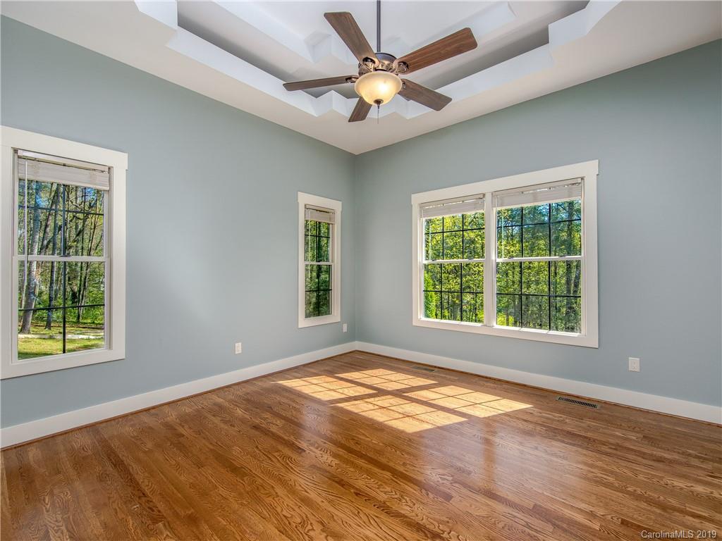 516 Harris Rd Extension Fairview, NC 28730 - Photo 14 of 40 Gallery Image 14