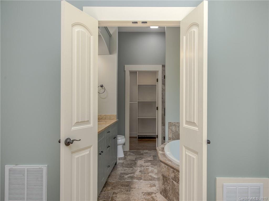 516 Harris Rd Extension Fairview, NC 28730 - Photo 15 of 40 Gallery Image 15