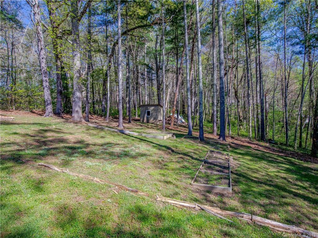 516 Harris Rd Extension Fairview, NC 28730 - Photo 29 of 40 Gallery Image 29