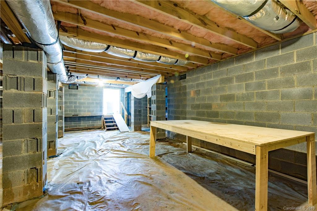 516 Harris Rd Extension Fairview, NC 28730 - Photo 37 of 40 Gallery Image 37