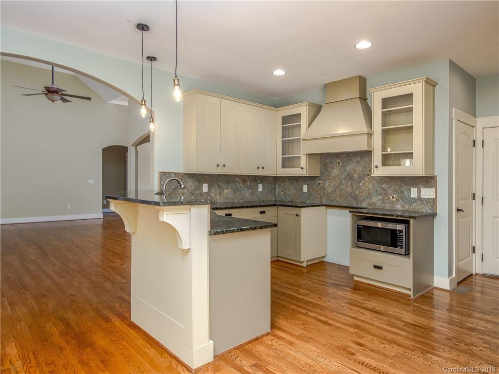 516 Harris Rd Extension Fairview, NC 28730 - Photo 10 of 40 Gallery Image 10