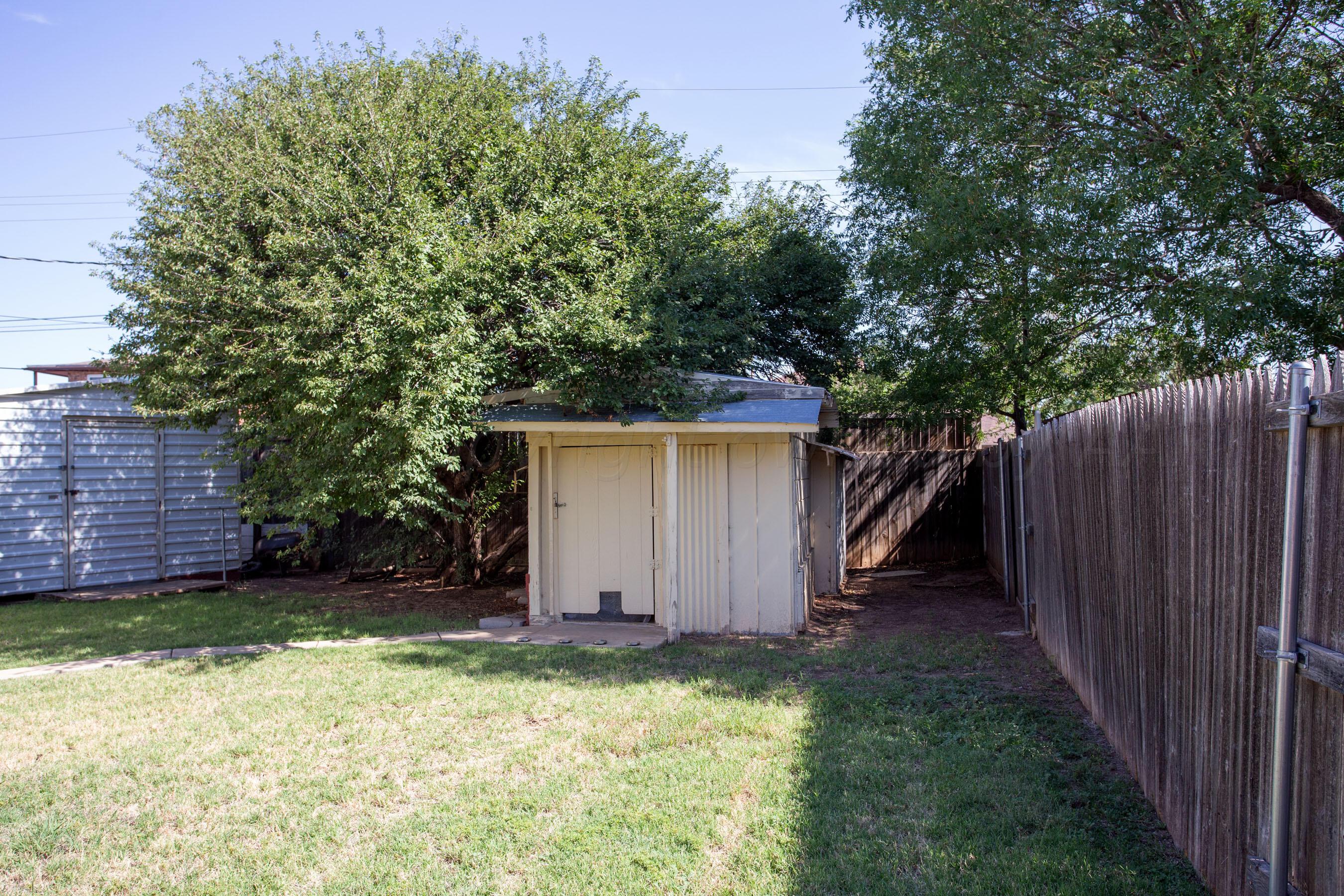 8006 Kerr Place Amarillo, TX 79121 - Photo 26 of 28 23