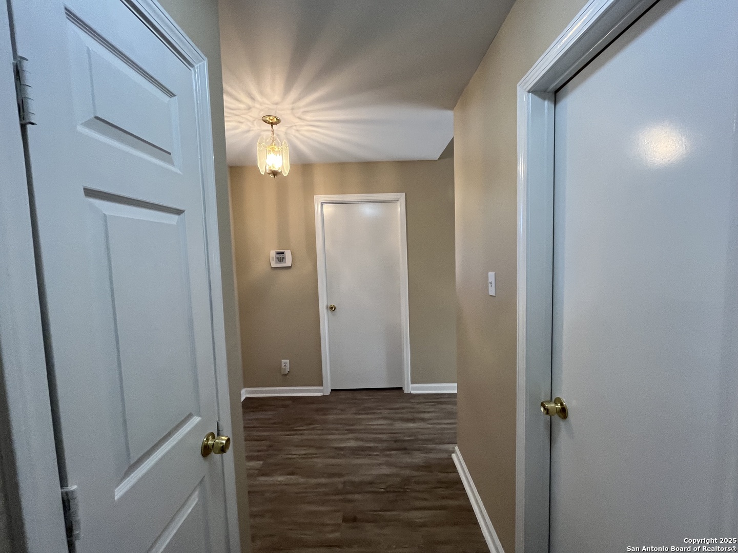 8806 Slumber Lane, Unit 101 Converse, TX 78109 - Photo 5 of 38 a view of a hallway