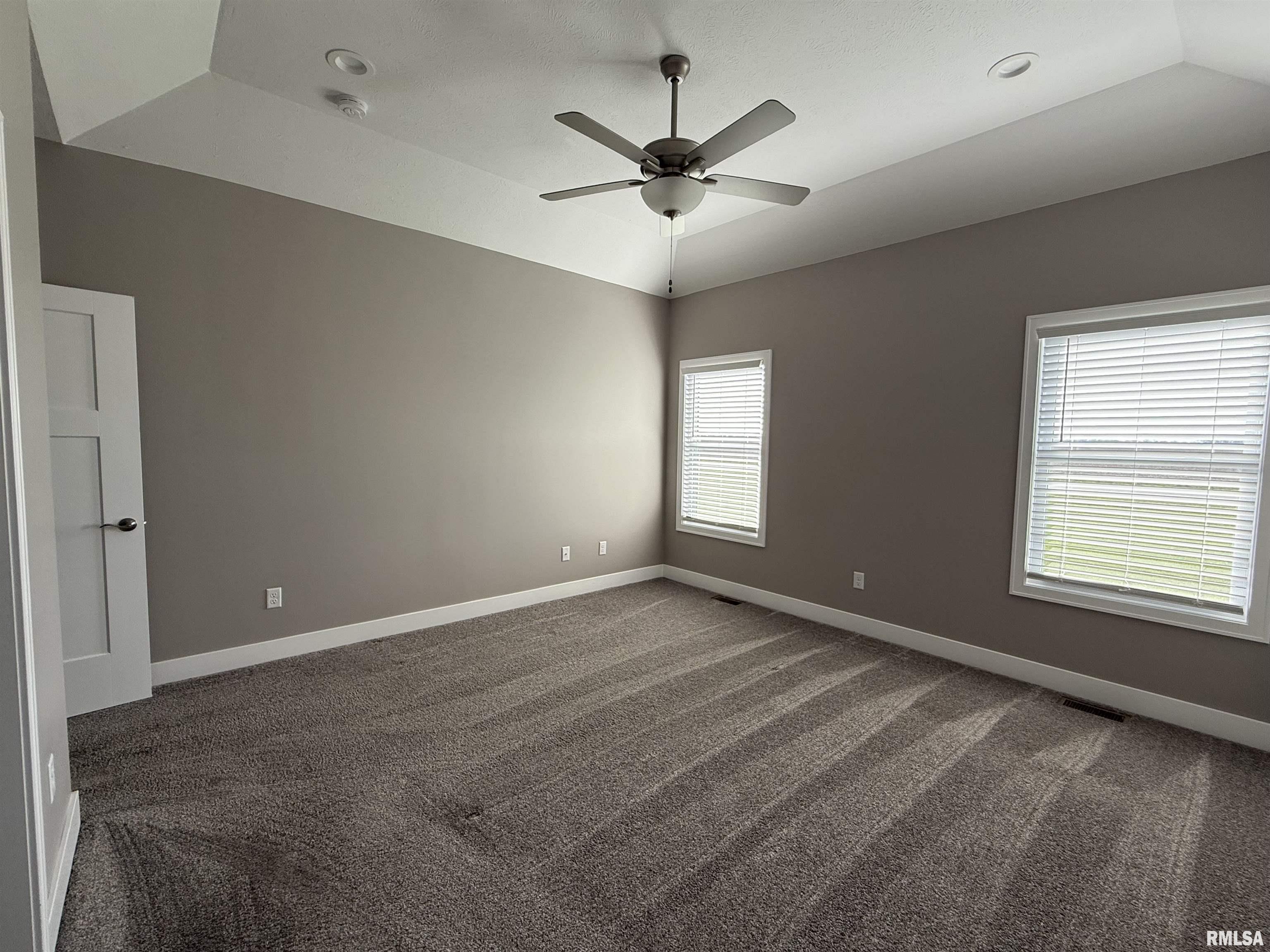 4511 Castle Pines Drive Springfield, IL 62711 - Photo 13 of 22