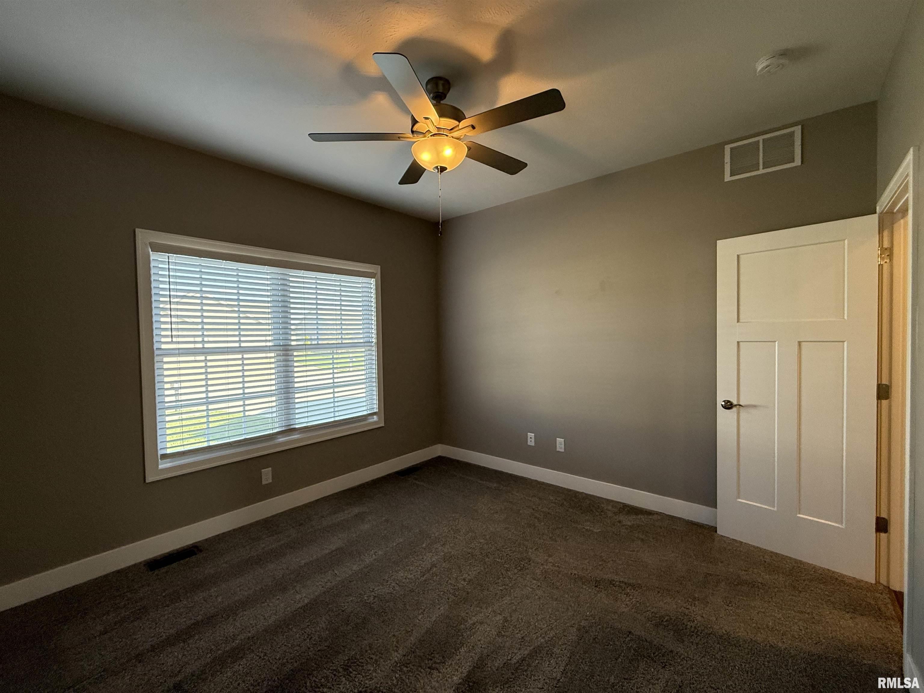 4511 Castle Pines Drive Springfield, IL 62711 - Photo 9 of 22