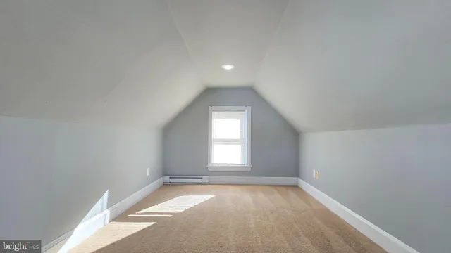 $1,700 | 141 Bridgeboro Street, Unit 2, Riverside, NJ 08075