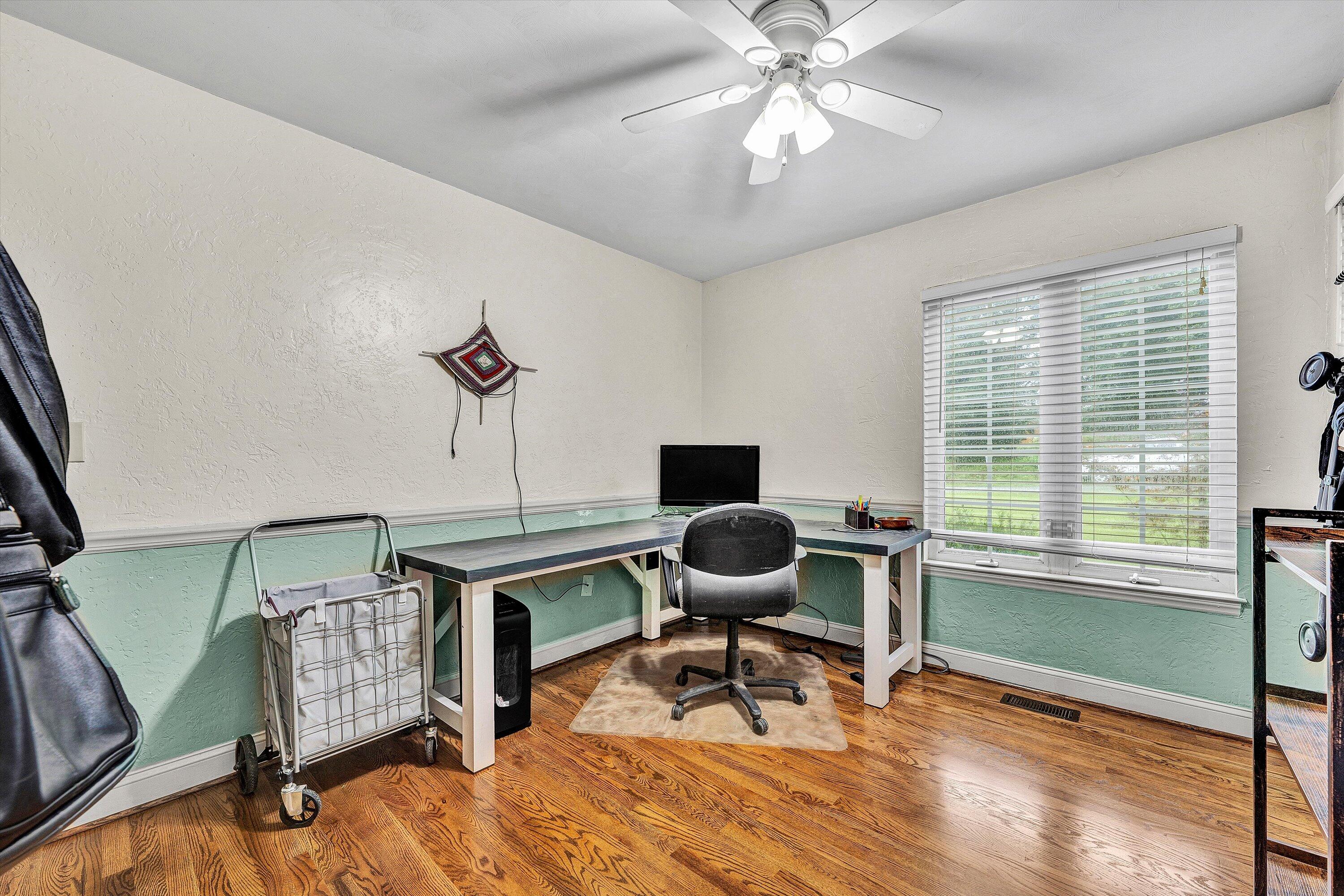 85 MacGregor Drive Blue Ridge, VA 24064 - Photo 33 of 69 31-Office