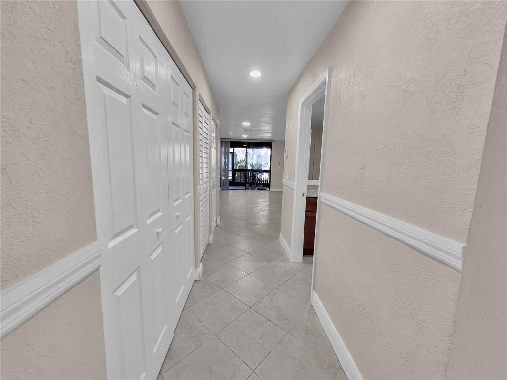 9298 Sable Ridge Circle, Unit C Boca Raton, FL 33428 - Photo 10 of 43 Photo 10