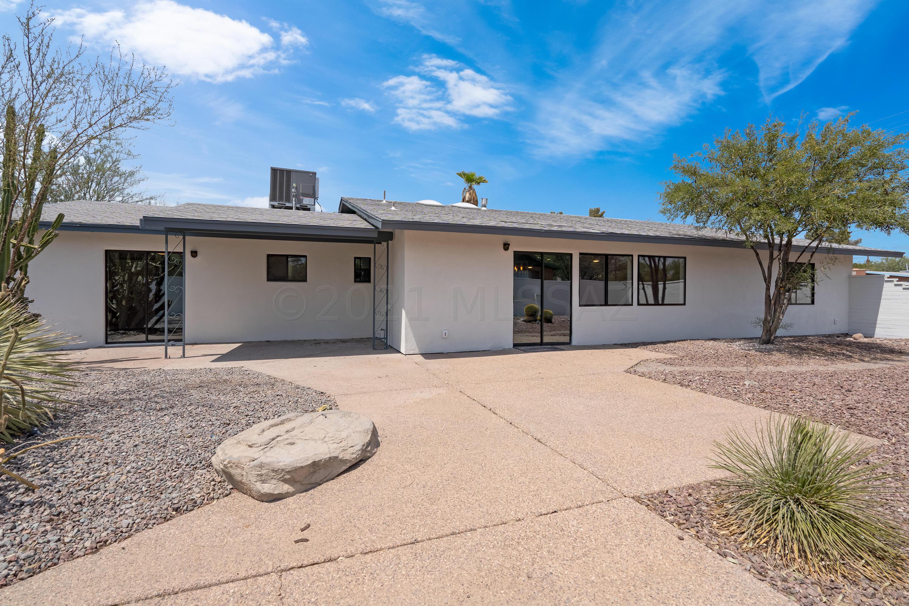 2426 East Lind Road Tucson, AZ 85719 - Photo 35 of 37 Gallery Image 35