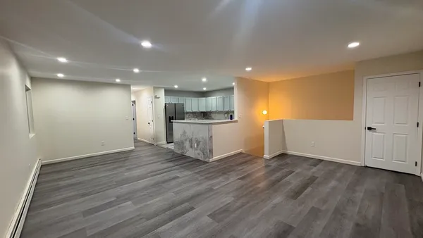 $3,000 | 178 Beach 98th Street, Unit 3 | Rockaway Beach