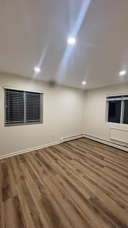 $3,000 | 178 Beach 98th Street, Unit 3 | Rockaway Beach