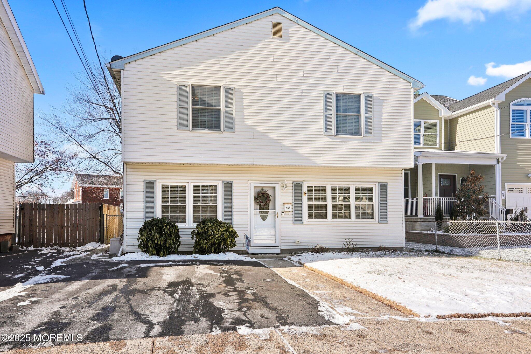 64 Fulton Street Keyport, NJ 07735 - Photo 2 of 30 4-web-or-mls-LPM_4744
