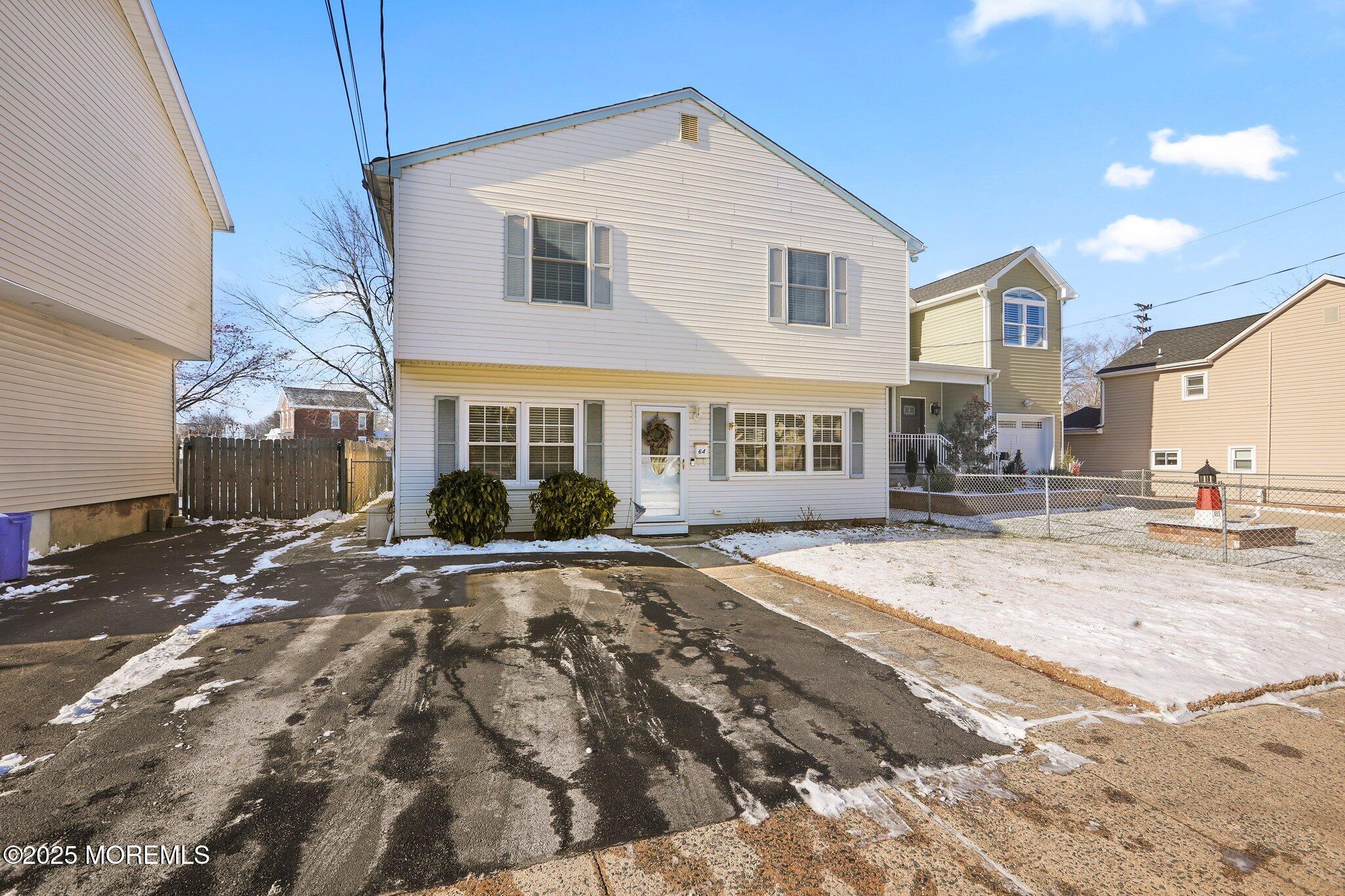 64 Fulton Street Keyport, NJ 07735 - Photo 3 of 30 1-web-or-mls-LPM_4729