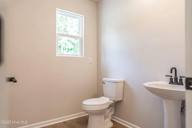 $350,000 | 513 South Henley Street, Southern Pines, NC 28387