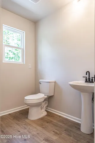 $350,000 | 513 South Henley Street, Southern Pines, NC 28387