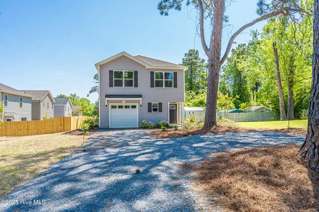 $350,000 | 513 South Henley Street, Southern Pines, NC 28387