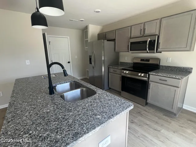 $350,000 | 513 South Henley Street, Southern Pines, NC 28387