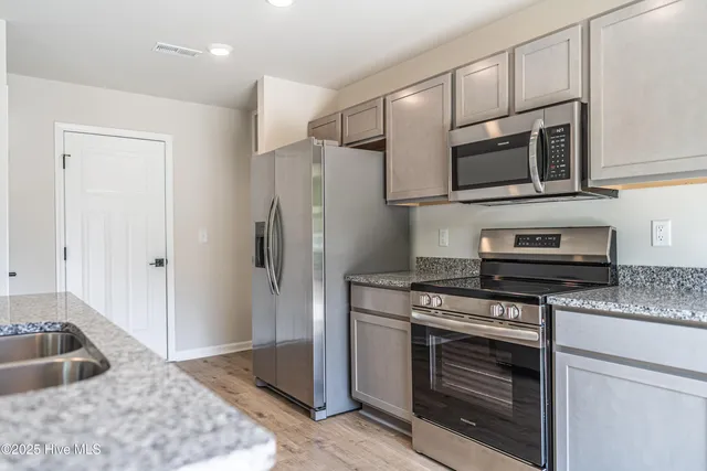 $350,000 | 513 South Henley Street, Southern Pines, NC 28387