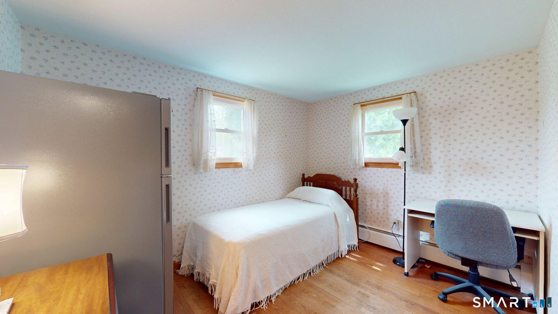 5 Pershing Road Windsor Locks, CT 06096 - Photo 16 of 40