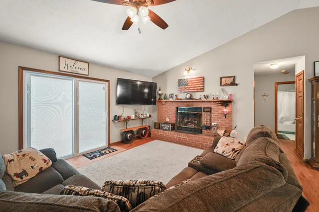 $469,900 | 2396 Bascom Corner Road, Rising Sun, IN 47040