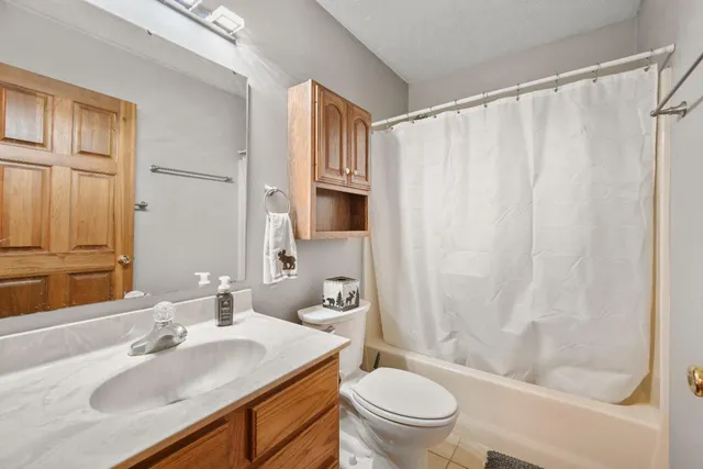 $469,900 | 2396 Bascom Corner Road, Rising Sun, IN 47040