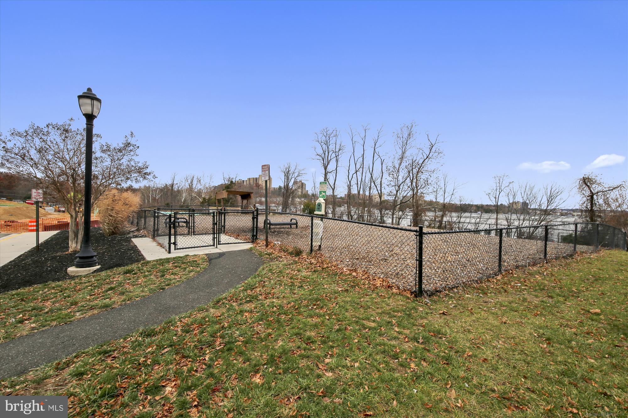 6301 Edsall Road, Unit 116 Alexandria, VA 22312 - Photo 28 of 38 Gallery Image 28
