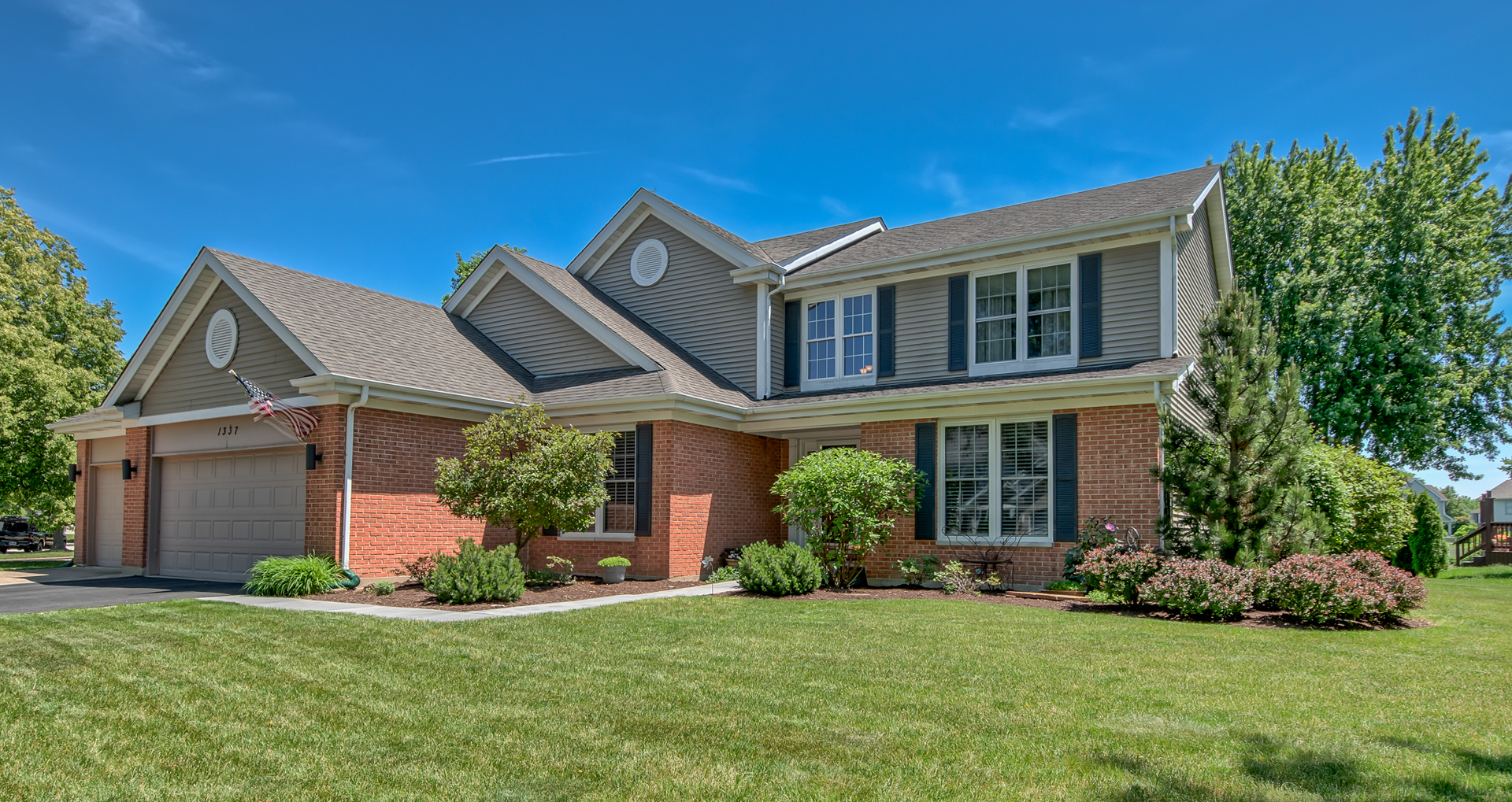 1337 Saddlebrook Road Bartlett, IL 60103 - Photo 2 of 52