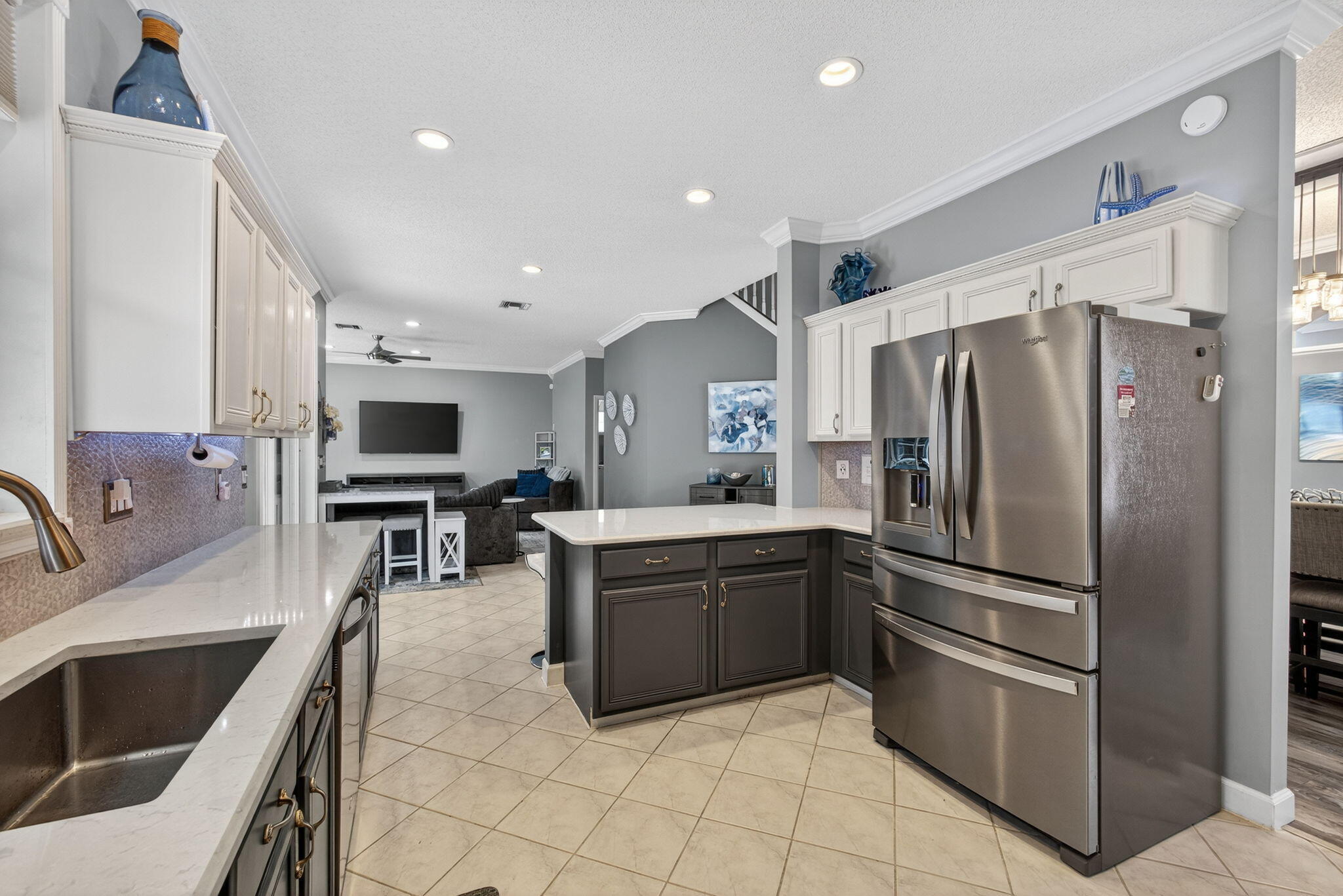3738 Old Lighthouse Circle, Unit SEASON RENTAL) Wellington, FL 33414 - Photo 19 of 131 17-web-or-mls-BS1A2779