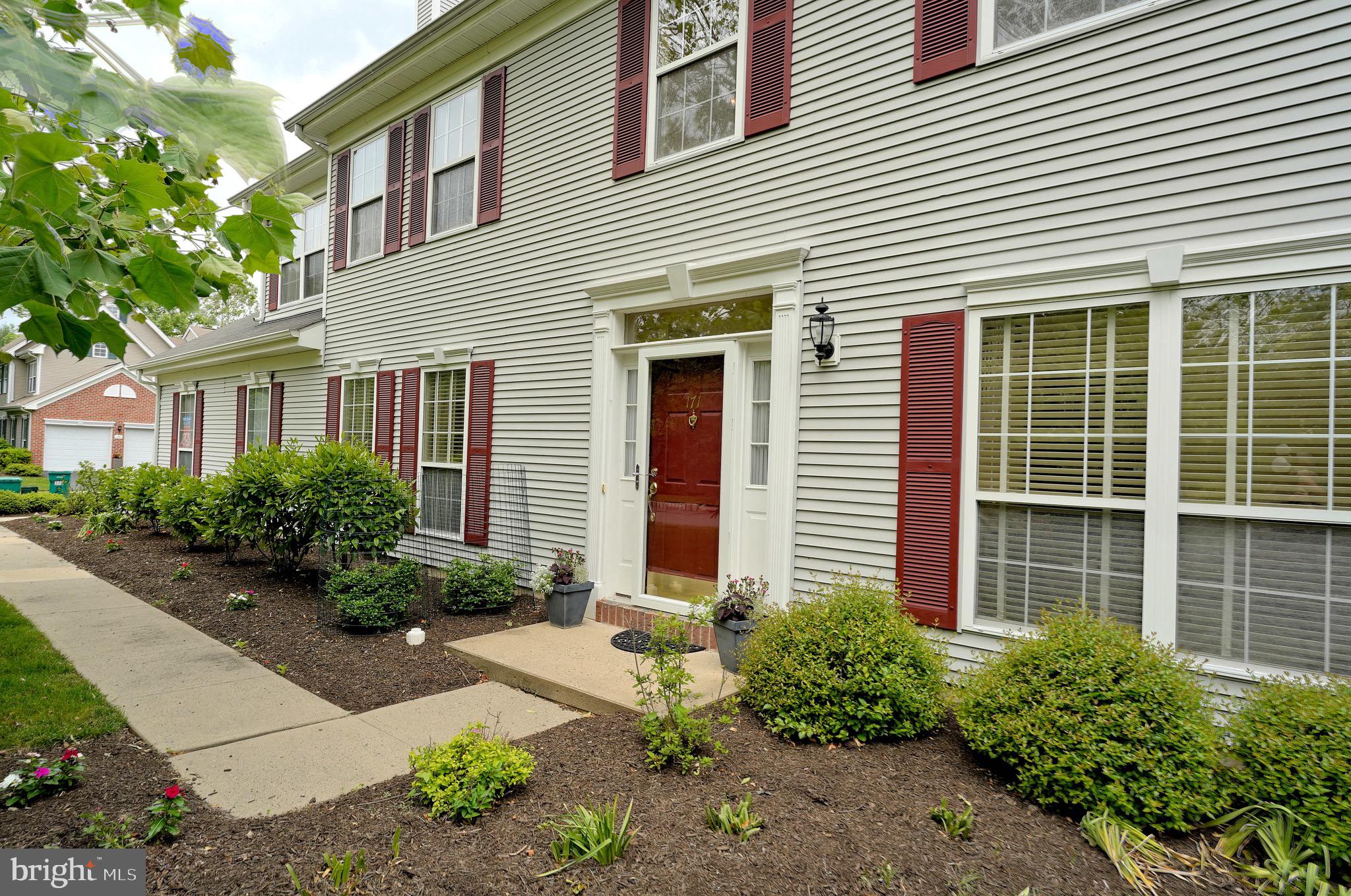171 Coburn Road Pennington, NJ 08534 - Photo 10 of 40