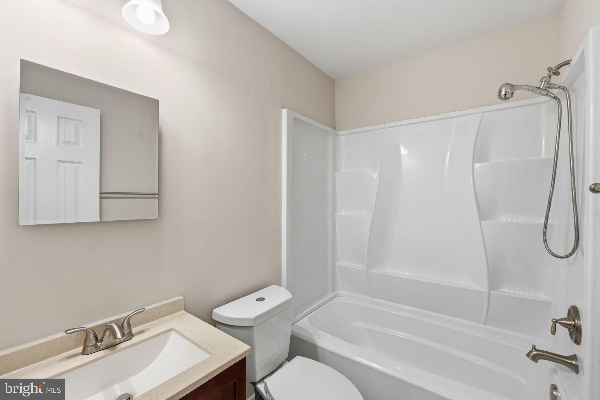 524 Lancaster Place, Unit 524 Frederick, MD 21703 - Photo 18 of 25