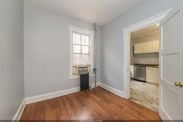 $2,450 | 92 Mallory Avenue, Unit F1, Jersey City, NJ 07304