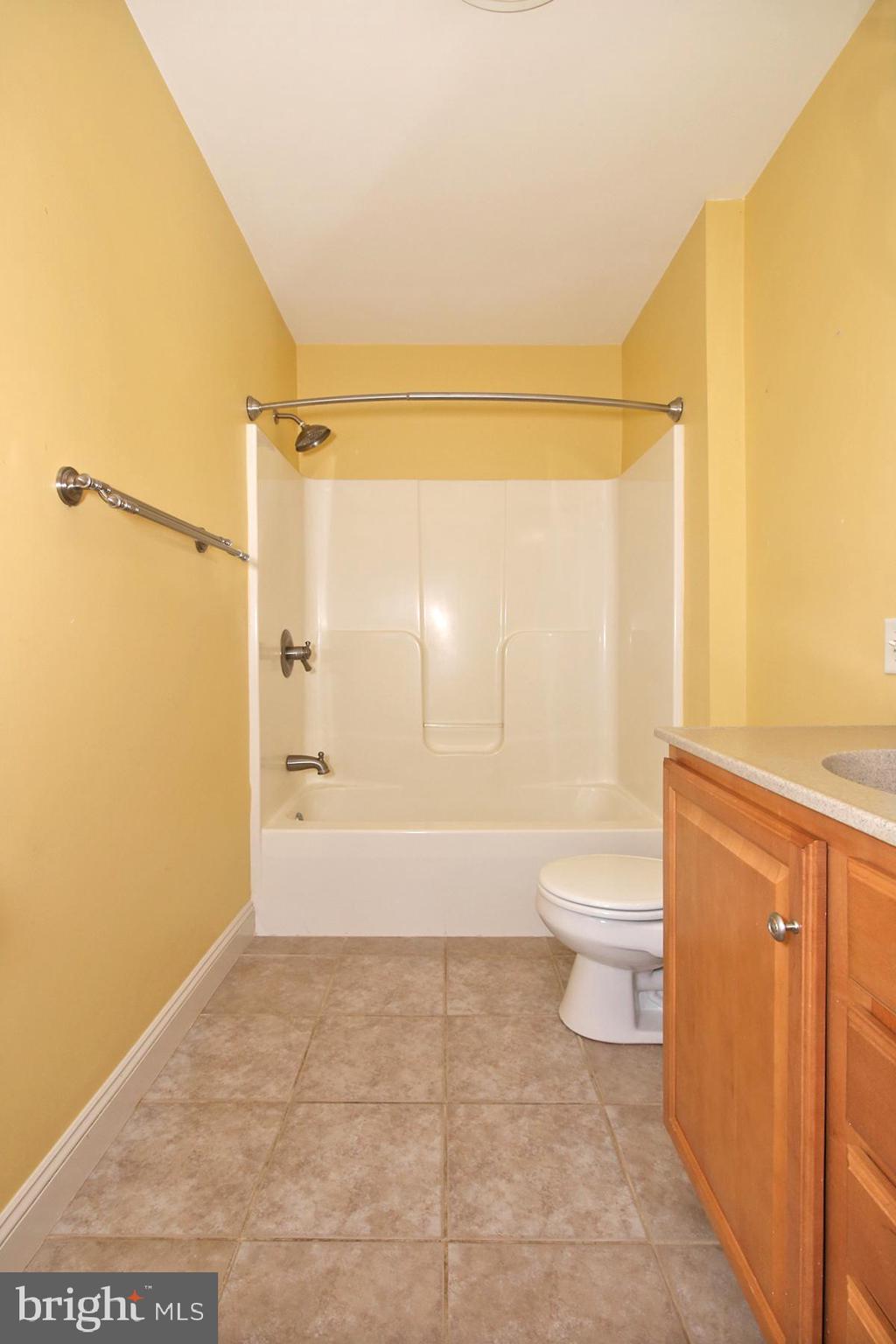 805 Mt Wilson Road Lebanon, PA 17042 - Photo 37 of 67 a bathroom with a toilet and a shower