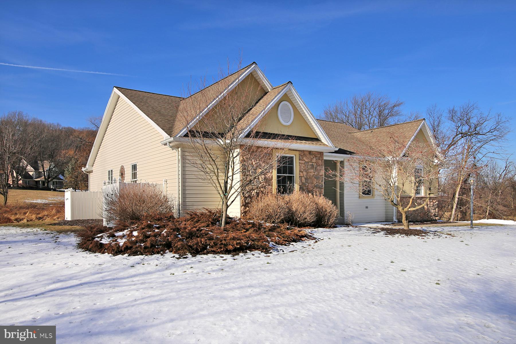 805 Mt Wilson Road Lebanon, PA 17042 - Photo 6 of 67 a front view of a house with a yard