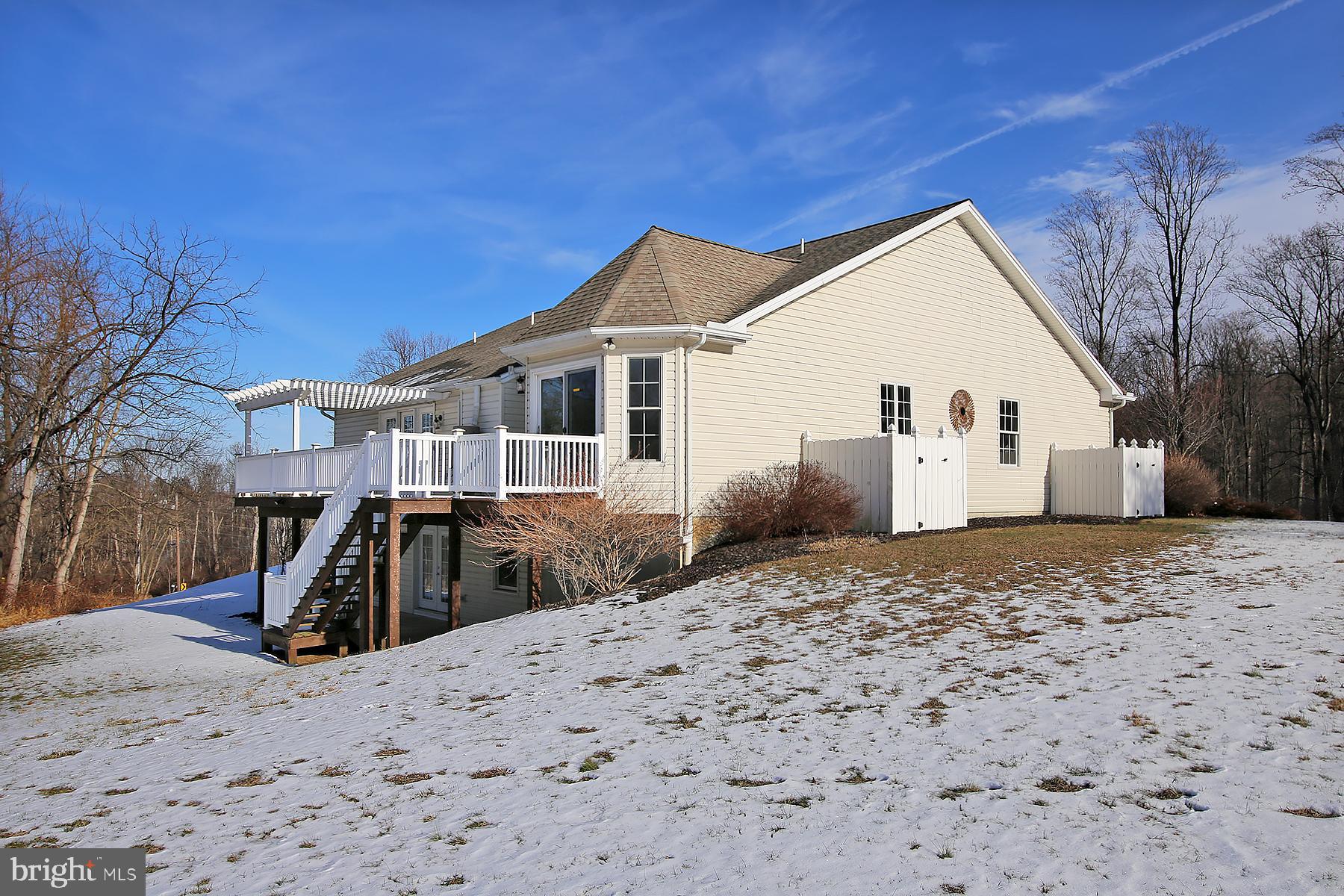 805 Mt Wilson Road Lebanon, PA 17042 - Photo 8 of 67 a view of a house with a yard