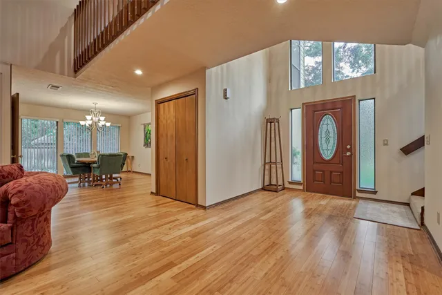 $849,000 | 23 Indian Clover Drive, The Woodlands, TX 77381