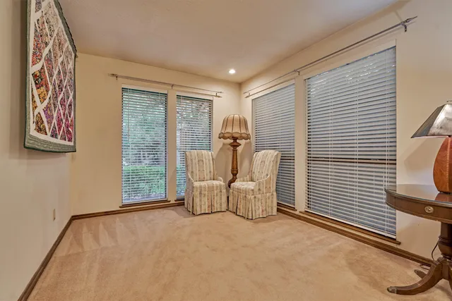 $849,000 | 23 Indian Clover Drive, The Woodlands, TX 77381