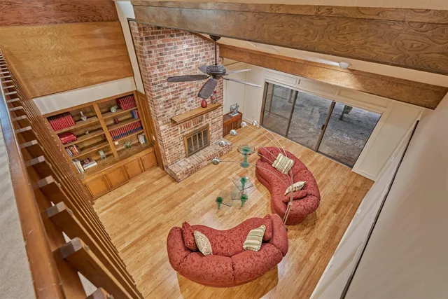 $849,000 | 23 Indian Clover Drive, The Woodlands, TX 77381